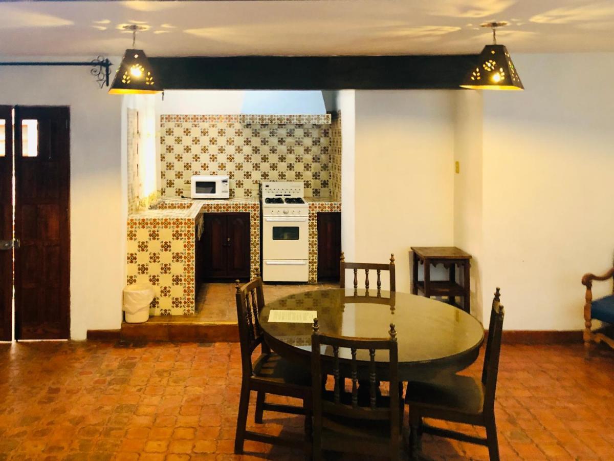 Hotel Mansion Virreyes By Rotamundos San Miguel de Allende Zewnętrze zdjęcie